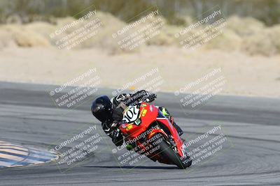 media/Dec-07-2025-CVMA (Sun) [[3e7d2de5dc]]/Race 9-Formula UL Shootout/